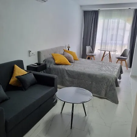 Seascape - Tranquil Apartment
